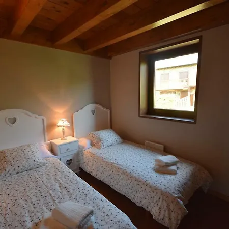 Casa Residencial Ferienhaus Estavar